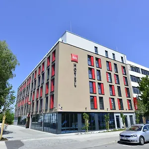 Ibis Ost Отель